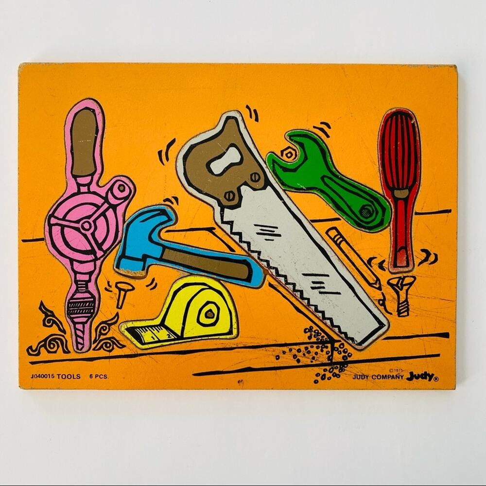 Judy | Vintage Wooden Tool Preschool Puzzle 8 Pieces